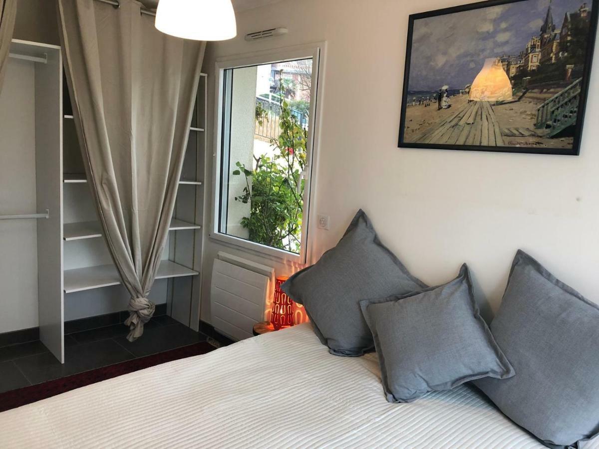 Superbe Deux Pieces Vue Mer Avec Jardin Трувиль-сюр-Мер Экстерьер фото